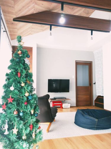 7色に輝くLEDファイバーツリーで一足先にクリスマス気分＆アドベントカレンダーのご紹介♪